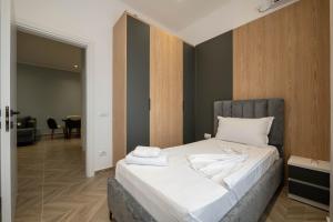 Regal Luxury Apartments