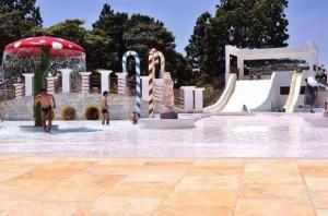 LACQUA DIROMA CALDAS NOVAS parque 24h com cozinha g