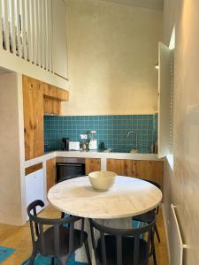 Estúdio 25 na Boavista, JAMBA House