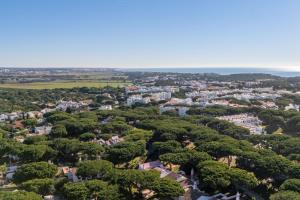 Charming Yellow Studio in Albufeira