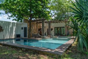 Project 52 - Amazing 5 BR house