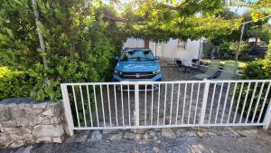 SUNNY PUNTA SKALA APARTMENT