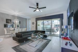 Last Minute Disney Getaway! Private Pool, Hot Tub & Games Room. Book Now! #18450