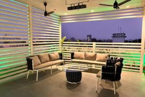 Twilight Grove - Rooftop - AC - Wi-Fi - 2BHK
