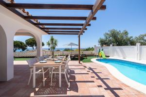 - Mediterranean Villa with Private Pool -