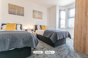 3BR House in Warrington Ideal for Contractors & Work Stays with Free WiFi and Free Street Parking