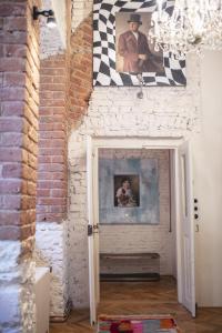 King Charles Apartment