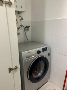 Departamento céntrico rodeado de áreas verdes