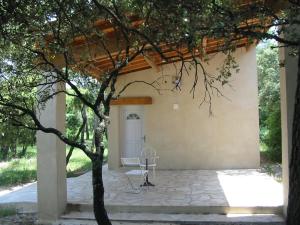 Appartements Garrigue de Nimes - Climatise avec piscine partagee : photos des chambres