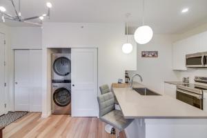 Mountain Retreat in Fraser with Garage and Deck!