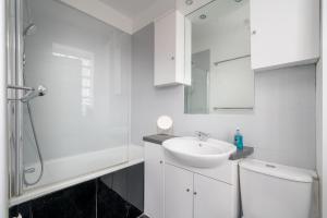 Luxury House Central London near River Thames Garden House parking 6 guests