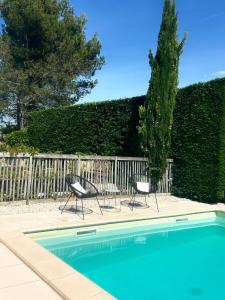 B&B / Chambres d'hotes Chambre L : photos des chambres