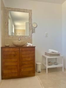 B&B / Chambres d'hotes Chambre L : Chambre Double - Vue sur Piscine