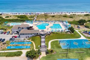 Soundfront Beach Trolly Pool Spa Resort Access