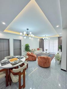 Vanessa Elegant Homes