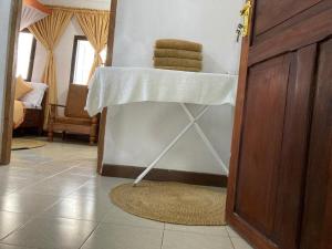 Usangi House