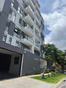 Dormitorio privado con baño cama king TV 4K Zona céntrica