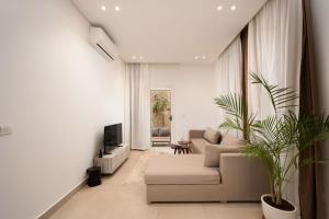 77 by Spacey 64 - 1BR in Maadi