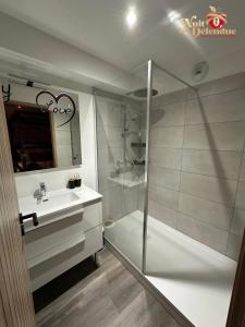 Nuit Défendue Jacuzzi-Sauna