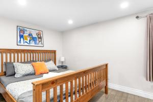 Charming 1BR Flat in Ottawa Historic Lower Town