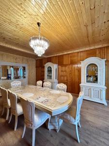 Manchos guesthouse Martvili