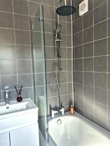 Brand New Large 3 Bed House in Nottingham