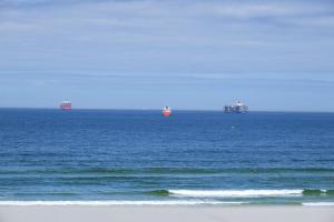 Dolphin Beach H301 by Host Agents