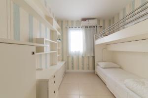 Lindo apto a 5 min do Jurerê Open Shopping EMR302