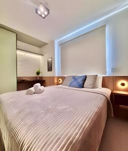 O fenomeno, Apto 2 qrtos com