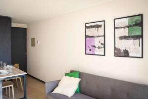 HOM I Renovado y Luminoso Depto 1D1B en Santiago CS208
