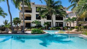 La Beliza Pompano 603 by Stay Floreo