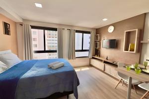 FANTASTiCO, c Ar Condicionado e Piscina