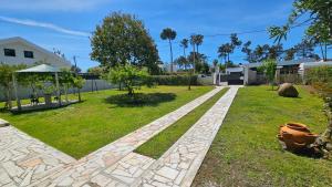 Casinha; Piscina Praia Lisboa