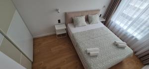 NEW Bright & Stylish 2BR apt