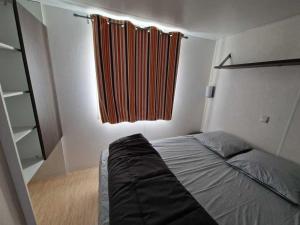Campings Camping 4 etoiles - Parc aquatique - efah0b : photos des chambres