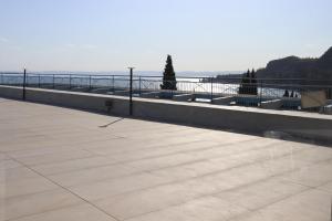 Monika Holiday 5 Lake Garden