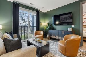 Music City Muse Downtown Nashville, 5 Mins to Lower Broadway