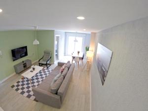 Apartamentos La Encarnación V-VI cerca del mar