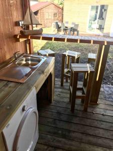 Maisons de vacances Maison proche du lac et ocean avec Jacuzzi privatif : photos des chambres