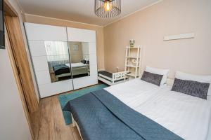 Charming Apartment with Private Yard