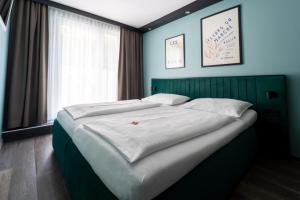 Double Room with Terrace room in HB1 Schönbrunn Budget & Design