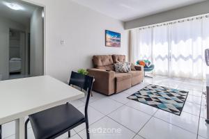 Bonito apto a 300m da praia de Jatiuca SBA0401