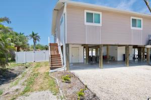 Montys Place by Sun Palace Vacations