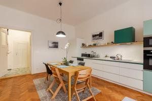Live like a local family in Letna