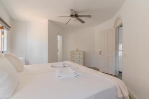 ColinaBlanca Sunset View by Paramount Holidays