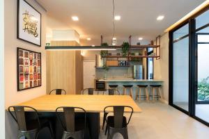 Studio Exclusivo na Vila Madalena — Localização Privilegiada a 1,2 km da Estação, na Prestigiada Rua Fradique Coutinho