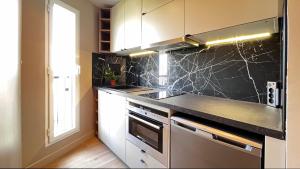 Thelissa Studio - Front Metro station - Free parking