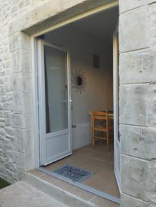 Appartements Bienvenue au pied des Alpilles : photos des chambres
