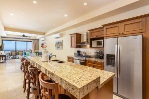 Spacious Copala Condo Ocean View & Resort Access