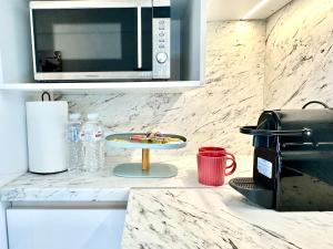 Urban Calm Glyfada Getaway 2BD